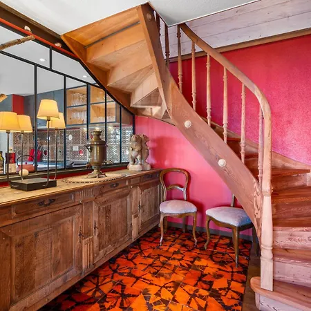 Familial Traditionnel Arbaz